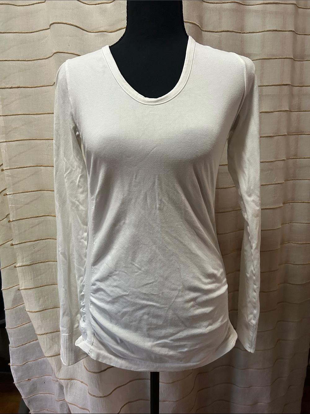 Athleta White Long-Sleeve Scoop Neck Tee